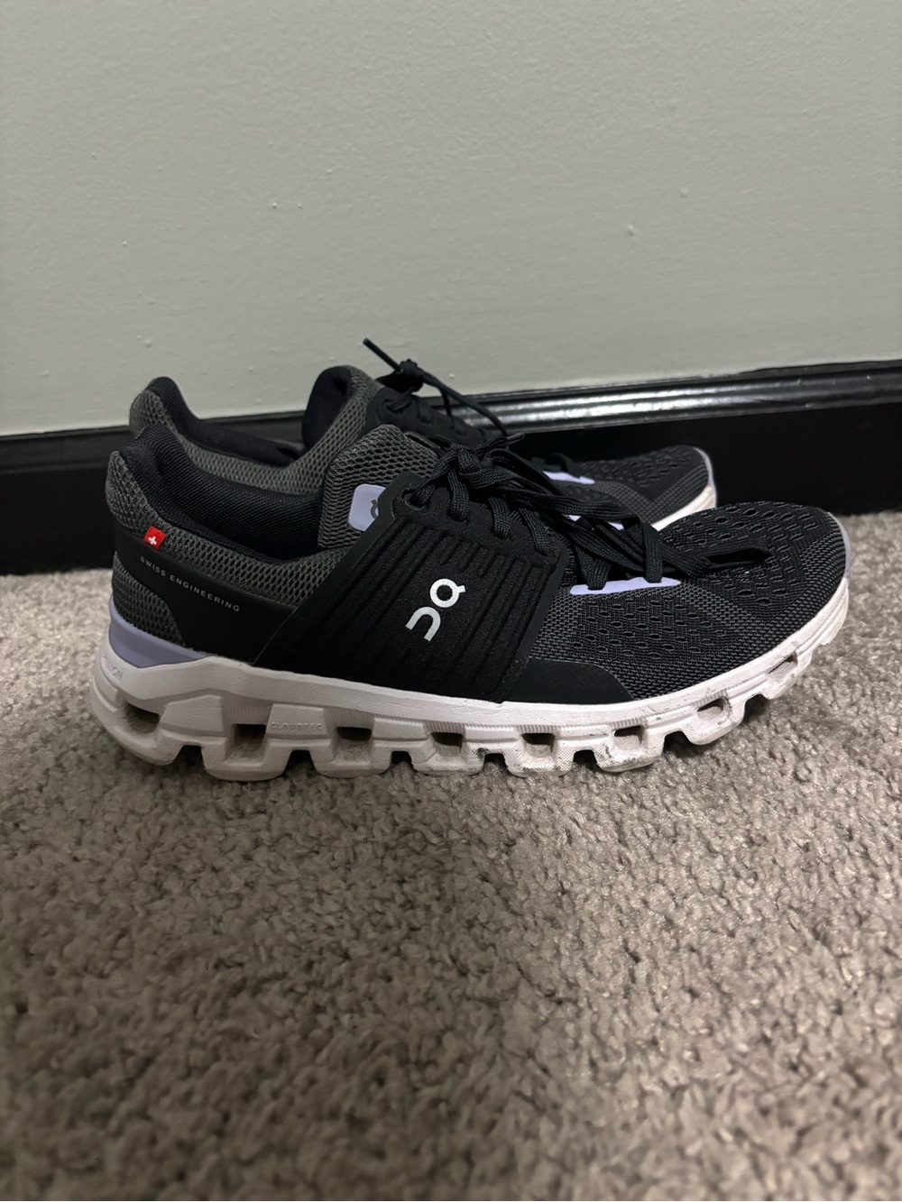 Size 7- Women ON Cloud Black White